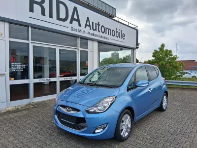 Gebraucht Hyundai ix20 Comfort 125 PS (91 kW) 2013 Blau Kleinwagen
