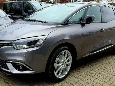 Gebraucht Renault Scenic E-Tech Black Edition 159 PS (116 kW) 2020 Grau Van / Kleinbus