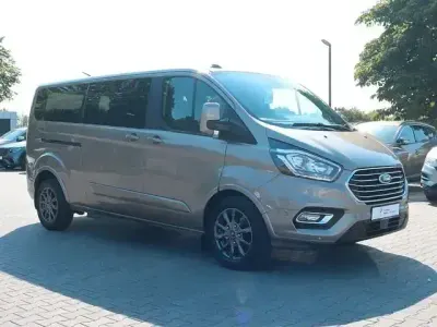 Gebraucht Ford Tourneo Custom 140 PS (102 kW) 2021 Andere Van