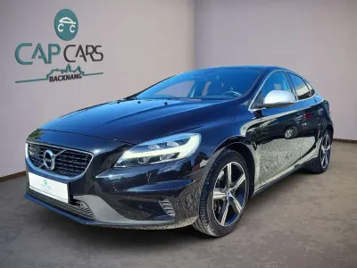 Gebraucht Volvo V40 R-Design 152 PS (111 kW) 2019 Schwarz Kombi