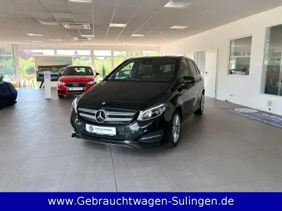 Gebraucht Mercedes B200 Urban 136 PS (100 kW) 2017 Schwarz Kleinwagen