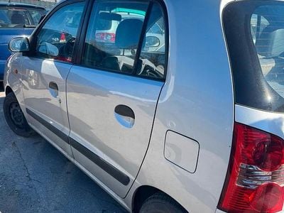 Gebraucht Hyundai Atos 59 PS (43 kW) 2005 Silber Kleinwagen