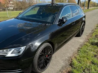 Gebraucht Audi A4 Sport 218 PS (160 kW) 2016 Schwarz Kombi