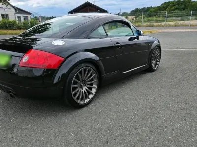 Używany Audi TT Sport 240 KM (176 kW) 2005 Czarny Coupe