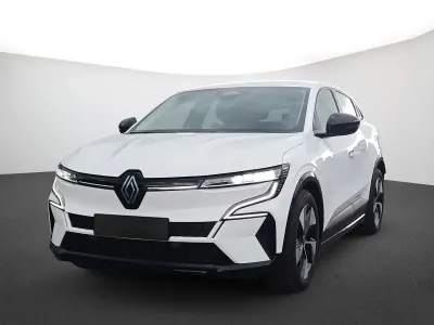 Gebraucht Renault Megane E-Tech Equilibre 160 kW (218 PS) 2023 Weiß Limousine