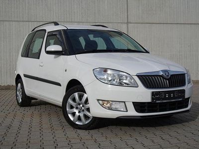 Gebraucht Skoda Roomster 105 PS (77 kW) 2014 Candyweiss Van / Kleinbus