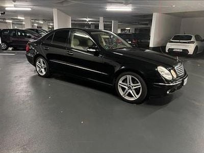 Gebraucht Mercedes E320 224 PS (164 kW) 2003 Schwarz Limousine
