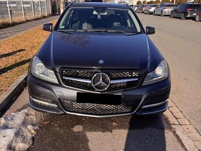 Grau Gebraucht 2011 Mercedes C200 Kombi | 7.850 € (Guter Preis)