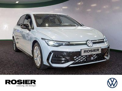 Usata VW Golf VIII R-line 150 CV (110 kW) 2026 Blu Berlina