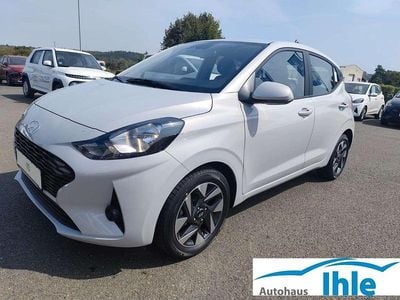 Neu Hyundai i10 Trend 63 PS (46 kW) 2025 Grau Kleinwagen