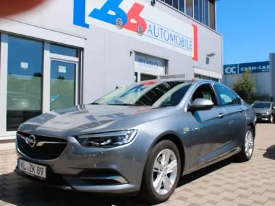 Gebraucht Opel Insignia Innovation 140 PS (102 kW) 2018 Grau Limousine