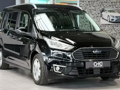 Gebraucht Ford Grand Tourneo Connect Titanium 120 PS (88 kW) 2019 Schwarz Van / Kleinbus