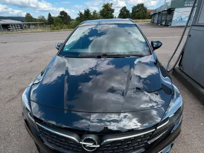 Gebraucht Opel Astra 130 PS (95 kW) 2021 Schwarz Kombi