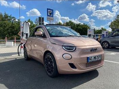 Gebraucht Fiat 500e La Prima 86 kW (118 PS) 2022 Gold Cabrio
