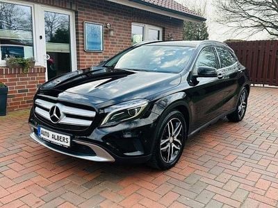 Gebraucht Mercedes GLA220 Urban 170 PS (125 kW) 2014 Schwarz SUV