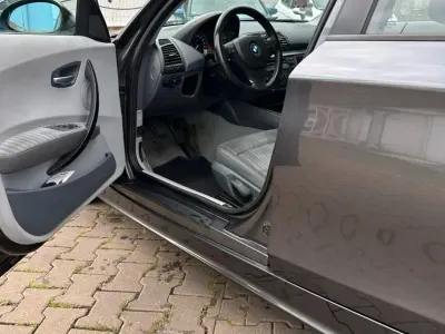 Gebraucht BMW 116 120 PS (88 kW) 2005 Andere farben Kleinwagen