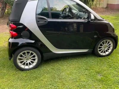 Gebraucht Smart ForTwo Cabrio 54 PS (39 kW) 2010 Schwarz Cabrio