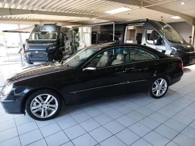 Gebraucht Mercedes CLK320 217 PS (159 kW) 2004 Schwarz Coupé