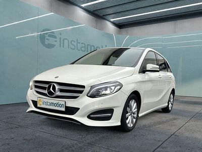 Gebraucht Mercedes B180 Style 122 PS (89 kW) 2018 Weiß Van / Kleinbus