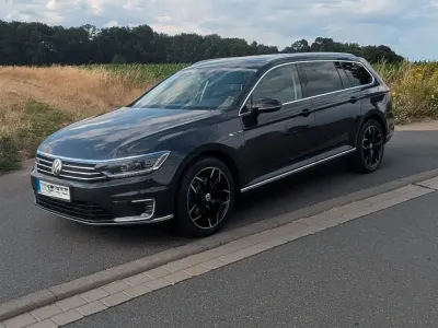 Gebraucht VW Passat GTE 218 PS (160 kW) 2017 Grau Kombi