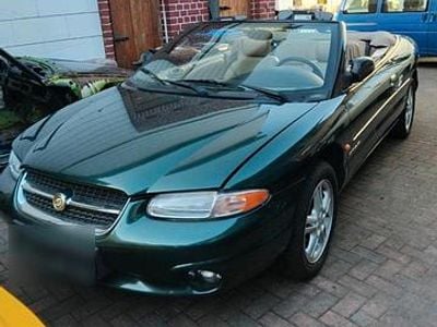Gebraucht Chrysler Stratus 1997 Grün Cabrio