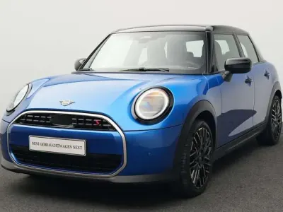 Gebraucht Mini Cooper S Favoured 204 PS (150 kW) 2025 Blau Kleinwagen