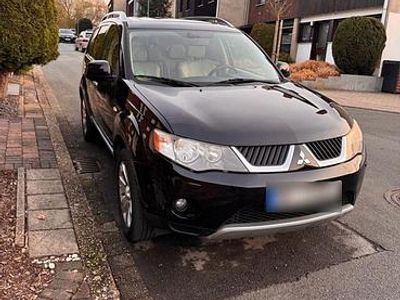 Gebraucht Mitsubishi Outlander 156 PS (114 kW) 2009 Schwarz SUV