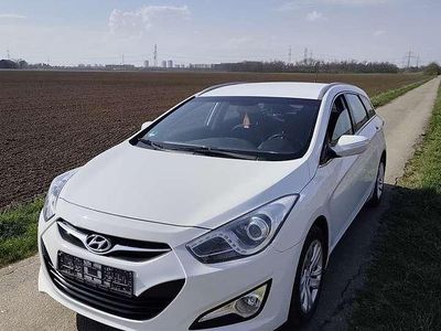 Usata Hyundai i40 Comfort 135 CV (99 kW) 2013 Station wagon