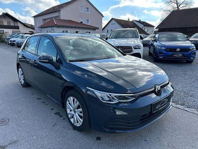 Usata VW Golf VIII Life 110 CV (80 kW) 2022 Grigio Berlina