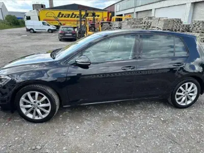 Gebraucht VW Golf VII Join 110 PS (80 kW) 2018 Schwarz Limousine