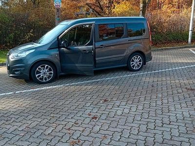Ford Tourneo