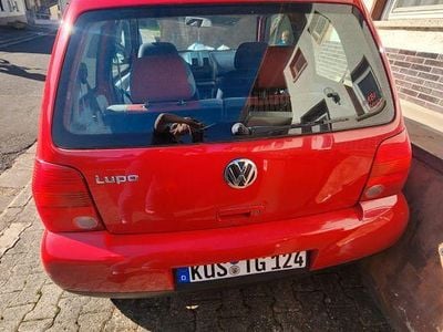 Gebraucht VW Lupo Basis 50 PS (36 kW) 2004 Rot Kleinwagen