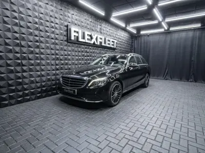 Gebraucht Mercedes C400 Exclusive 333 PS (244 kW) 2020 Obsidianschwarz  metalliclack Kombi
