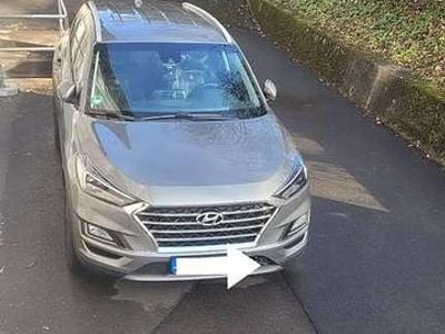 Gebraucht Hyundai Tucson Trend 177 PS (130 kW) 2019 Grau SUV