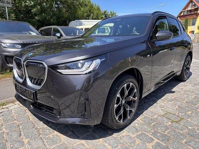 Grau Gebraucht 2024 BMW X3 M Sport SUV | 57.880 € (Teuer)