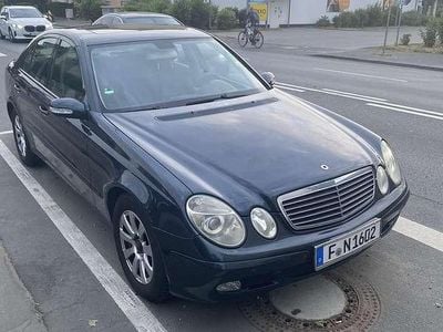 Mercedes E220