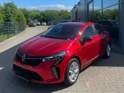 Gebraucht Renault Clio V Evolution 108 PS (79 kW) 2025 Rot Limousine