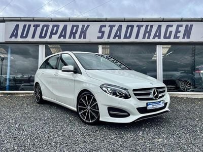 Weiß Gebraucht 2016 Mercedes B180 Urban Van / Kleinbus | 15.490 € (Fairer Preis)