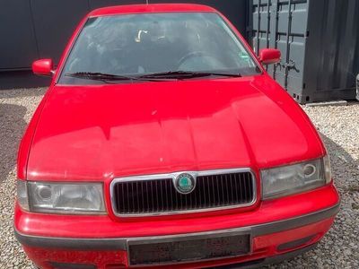 gebraucht Skoda Octavia 1.6 Benzin