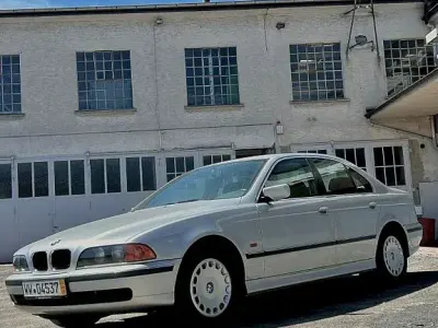 Gebraucht BMW 520 150 PS (110 kW) 1999 Silber Limousine