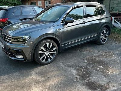 Gebraucht VW Tiguan R-line 239 PS (175 kW) 2017 Grau SUV