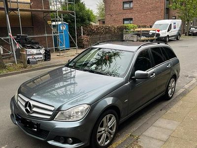 Gebraucht Mercedes C200 136 PS (100 kW) 2011 Andere farben Kombi