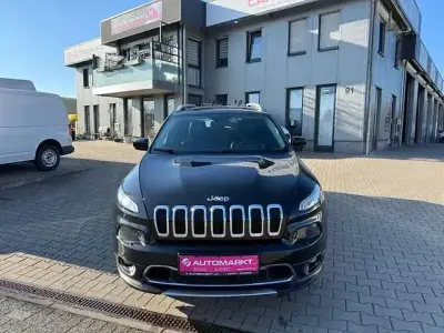 Używany Jeep Cherokee Limited 184 KM (135 kW) 2015 Czarny SUV