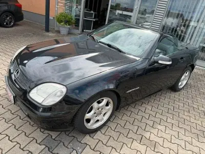 Gebraucht Mercedes SLK200 Edition 163 PS (119 kW) 2003 Schwarz Cabrio