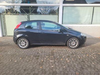 Gebraucht Fiat Grande Punto 95 PS (69 kW) 2009 Schwarz Kleinwagen