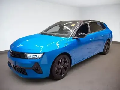 Gebraucht Opel Astra Ultimate 136 PS (100 kW) 2024 Blau Kleinwagen