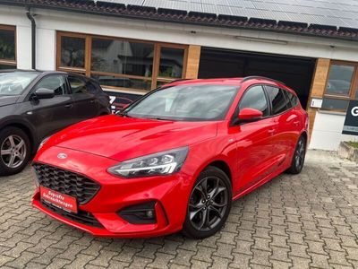 gebraucht Ford Focus 2,0|ST-Line|LED|Sitzhei|Klima|Navi|110KW|