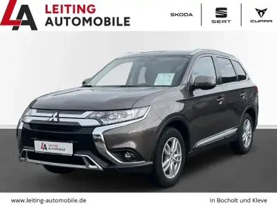 Gebraucht Mitsubishi Outlander Diamant Edition 150 PS (110 kW) 2019 M) (braun SUV
