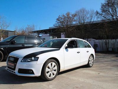 Gebraucht Audi A4 Ambiente 239 PS (175 kW) 2011 Blau Kombi