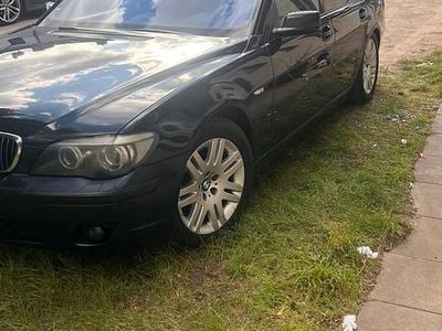 BMW 730